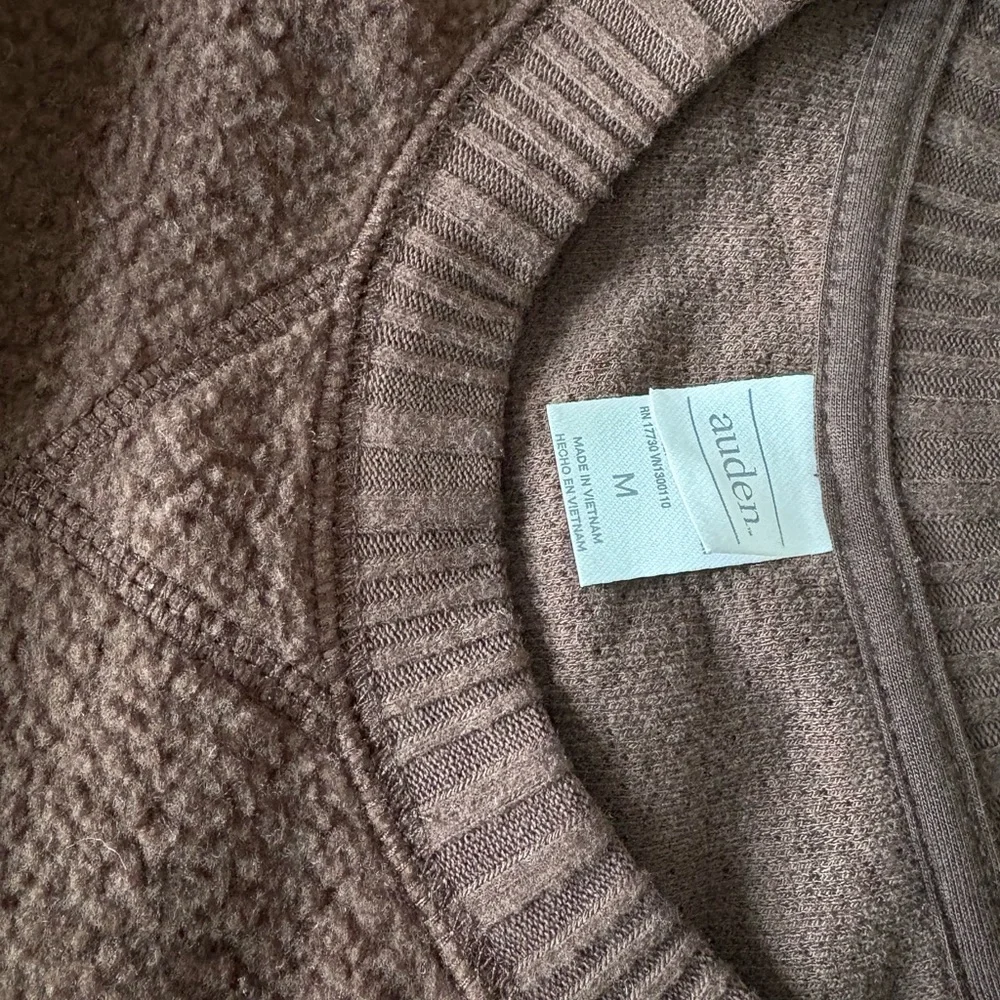 NWT Auden pullover Sweater - Picture 3 of 3